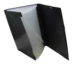 CARPETA CON ELASTICO 13 DIVISIONES OFICIO