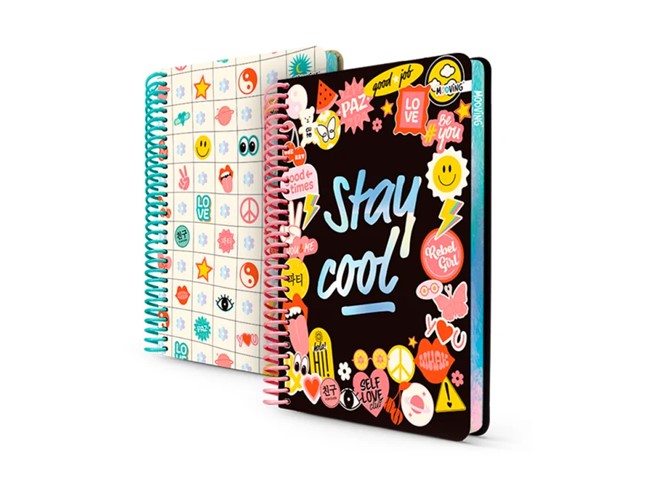 CUADERNO MOOVING SMILE FEVER TAPA DURA 21 X 28 CM. 96 HOJAS
